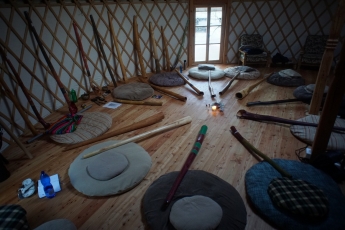 DIDGERIDOO WORKSHOP PRO POKROČILÉ HRÁČE 4.-6.10.2024 DIDGERIDOO WORKSHOP PRO POKROČILÉ HRÁČE 4.-6.10.2024